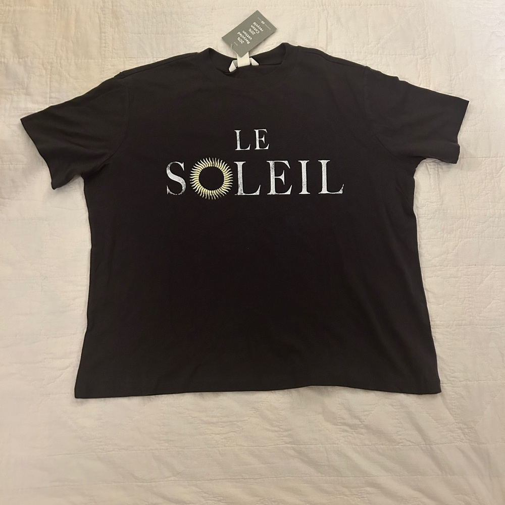 H&M tee NWT!